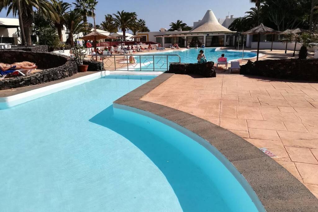 Apartamento Giovanni 09 Playa Roca กอสตา เตกีสเซ ภายนอก รูปภาพ