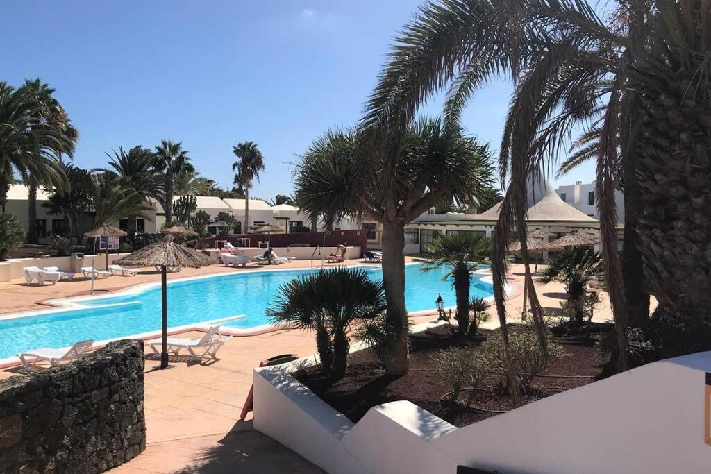 Apartamento Giovanni 09 Playa Roca กอสตา เตกีสเซ ภายนอก รูปภาพ